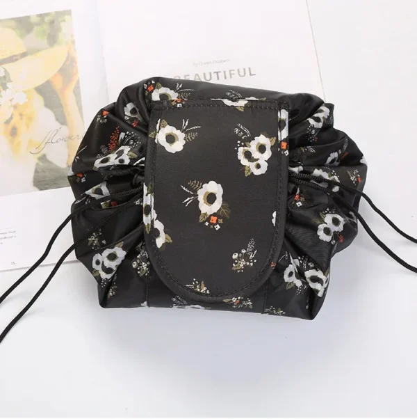 Check out the ultimate women's drawstring toiletry bag—ideal for travel and designed for easy organization! - Image 6