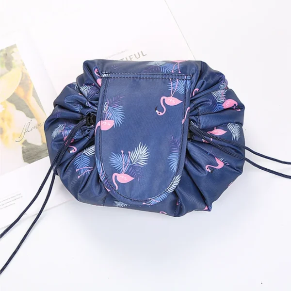 Check out the ultimate women's drawstring toiletry bag—ideal for travel and designed for easy organization! - Image 5