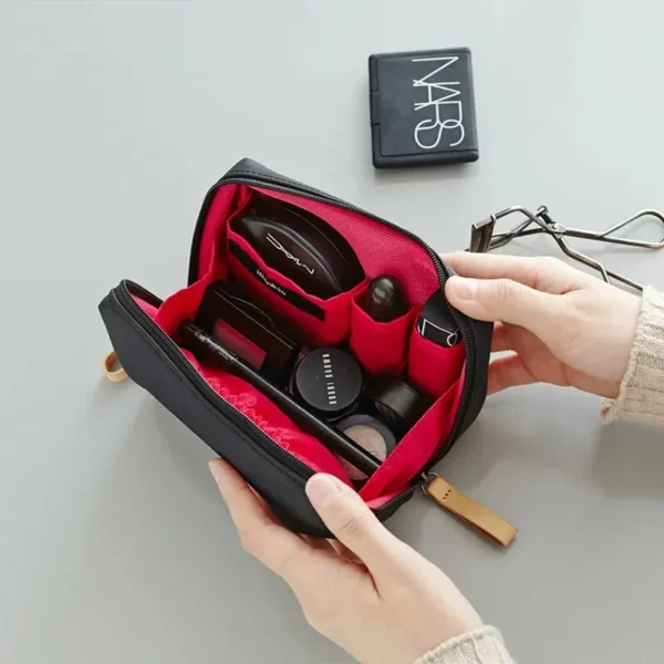 Travel with ease using our Women's Cosmetic Bag. - Image 12